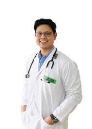 Dr Karthik